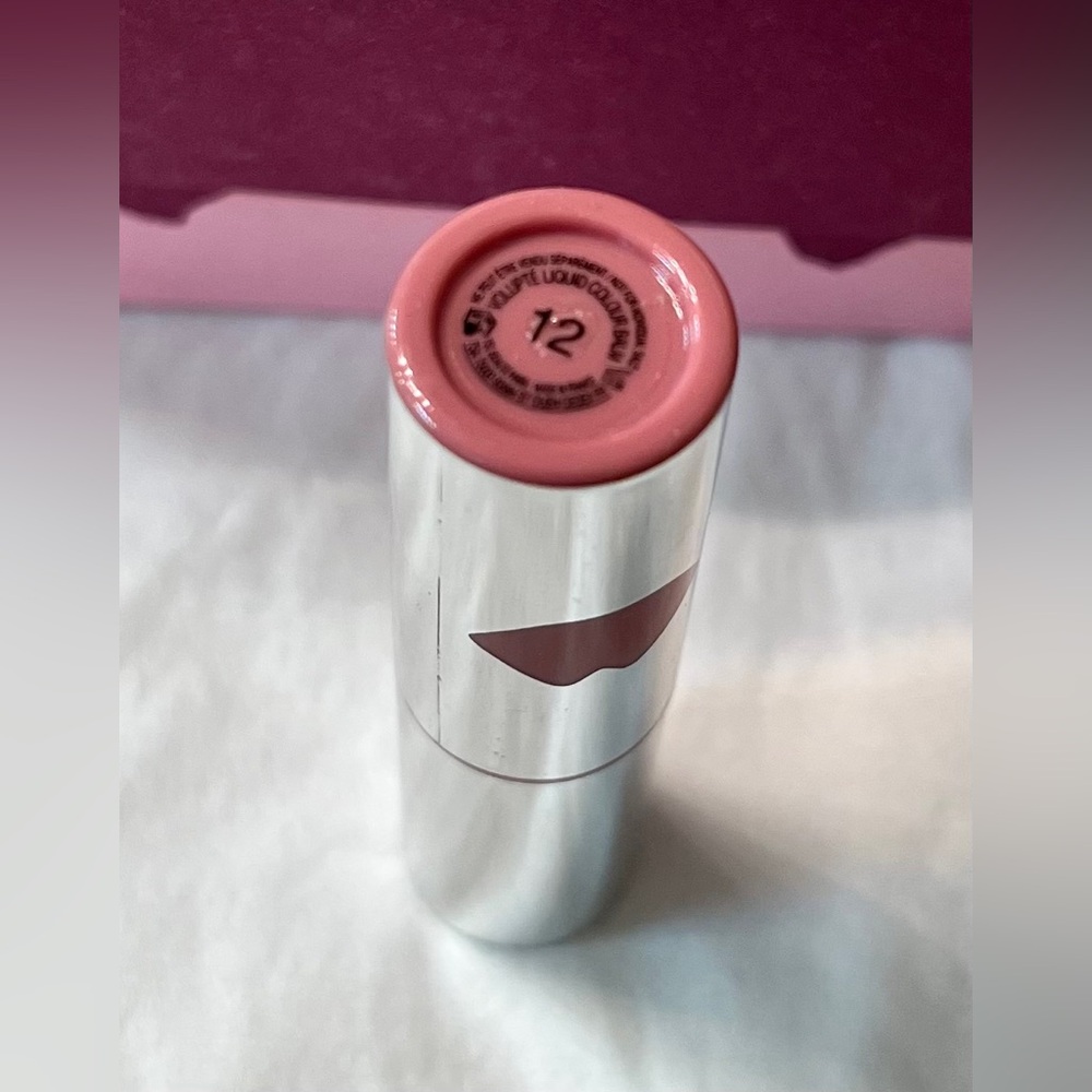 Yves Saint Laurent Volupté Liquid Colour Balm - Soft Pink - Picture 9 of 9